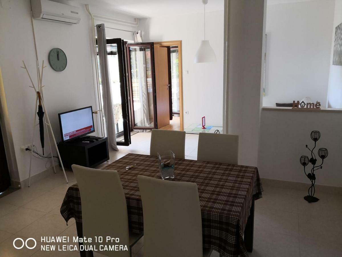 Apartmans Luce E Stella Malinska Kültér fotó