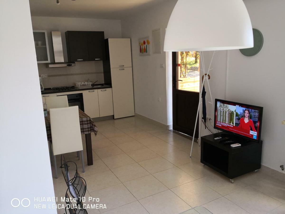 Apartmans Luce E Stella Malinska Kültér fotó