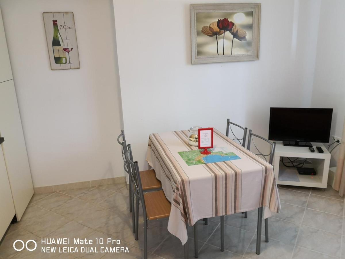 Apartmans Luce E Stella Malinska Kültér fotó